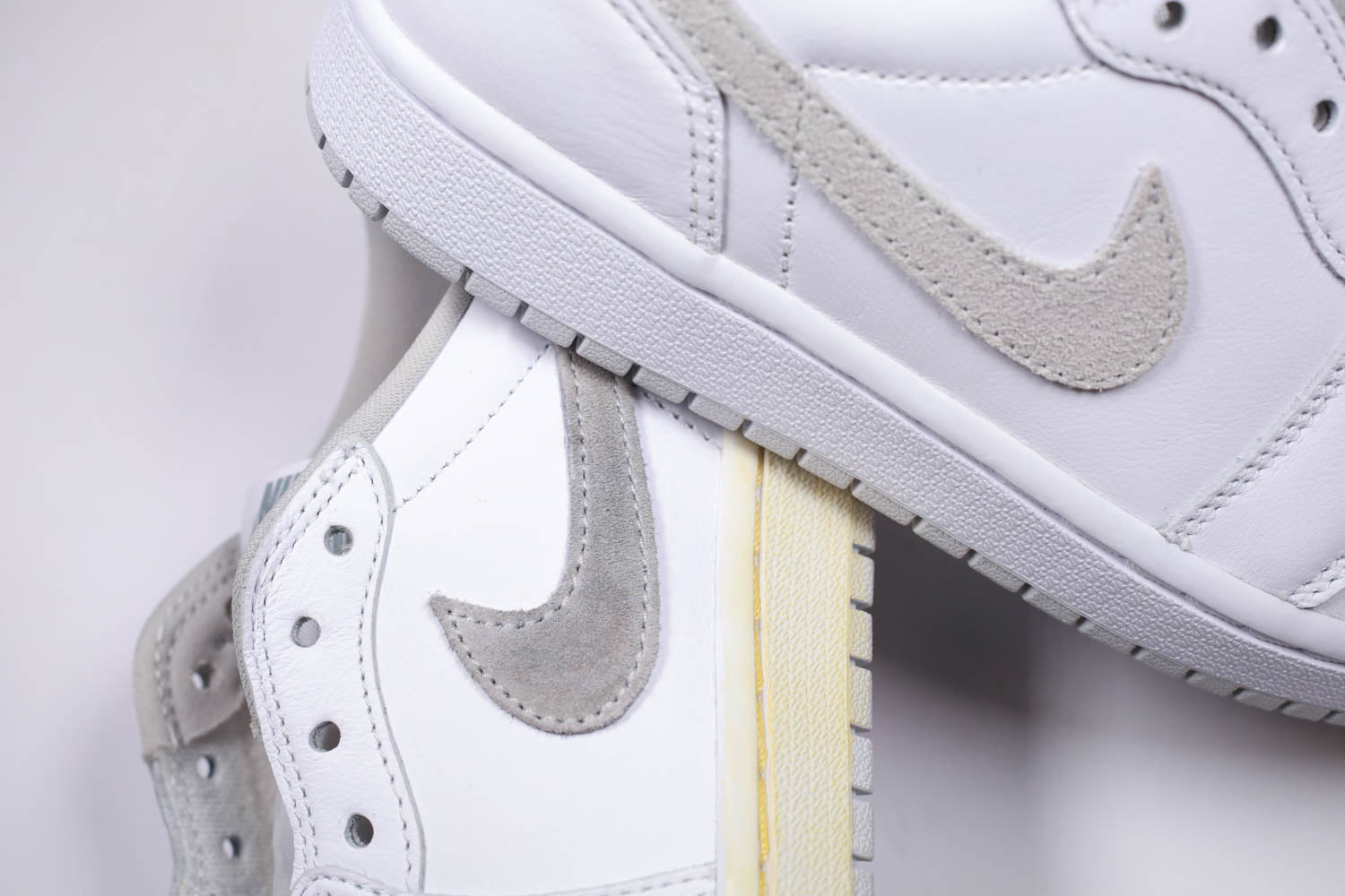Foxtrot Uniform SNEAKER STAINER NAT GREY 1P