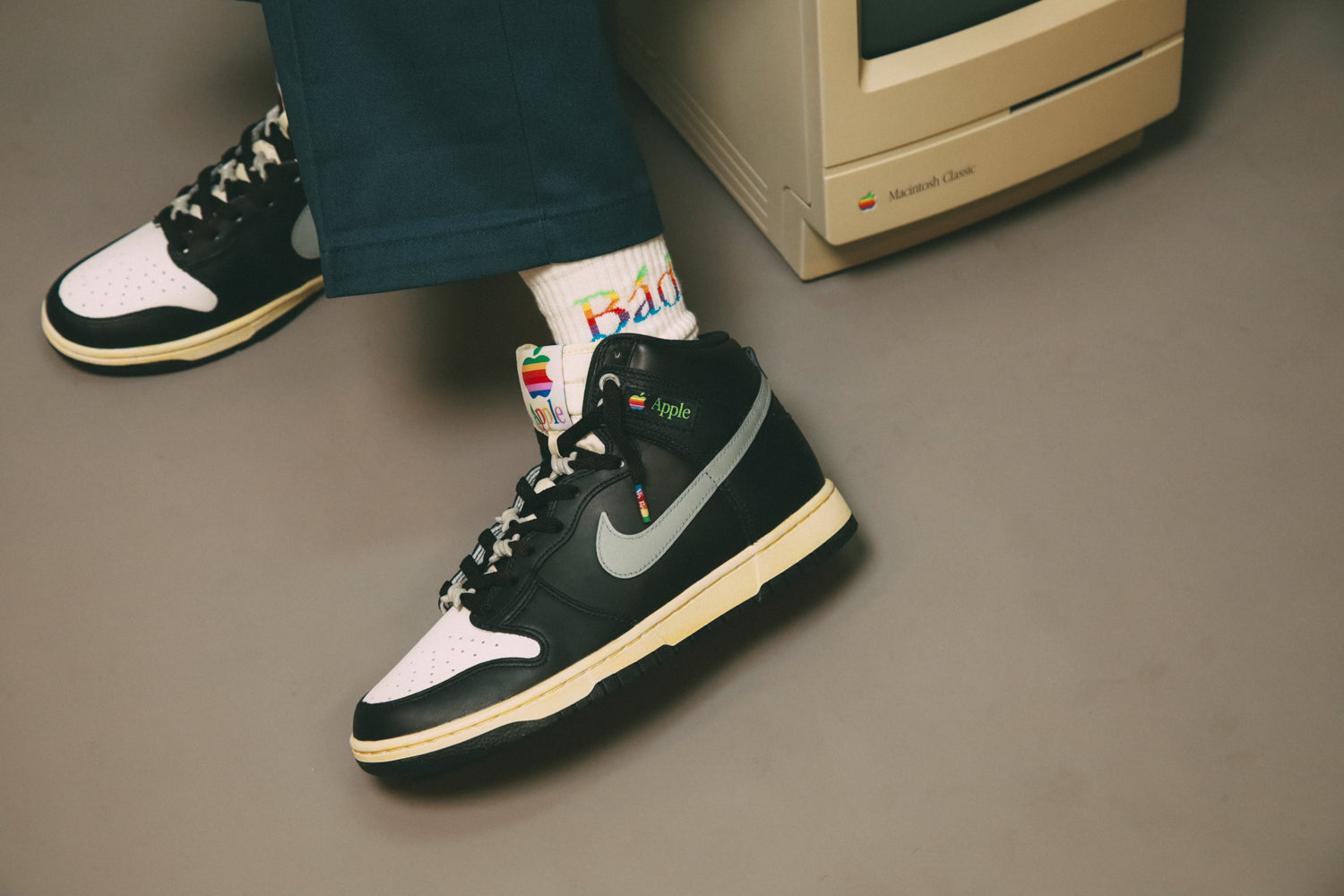 Foxtrot Uniform Bad Apple Socks - Black Spectrum
