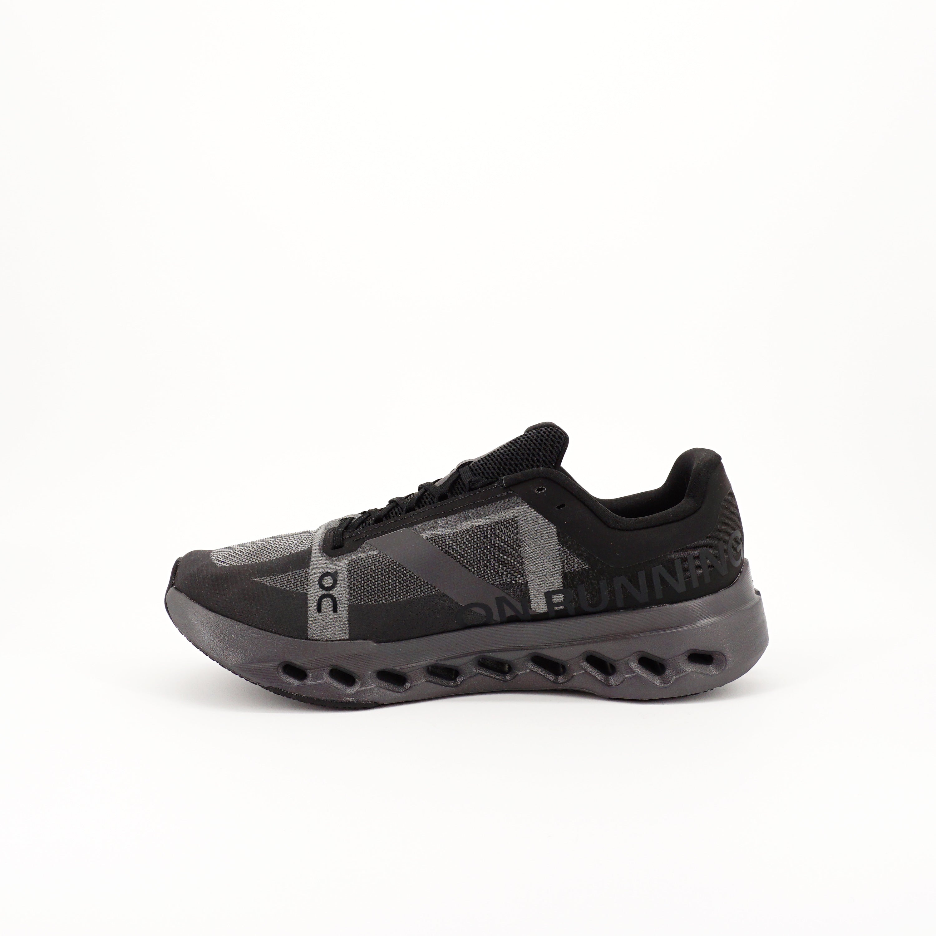 On Running Cloud Surfer Next Black 28cm