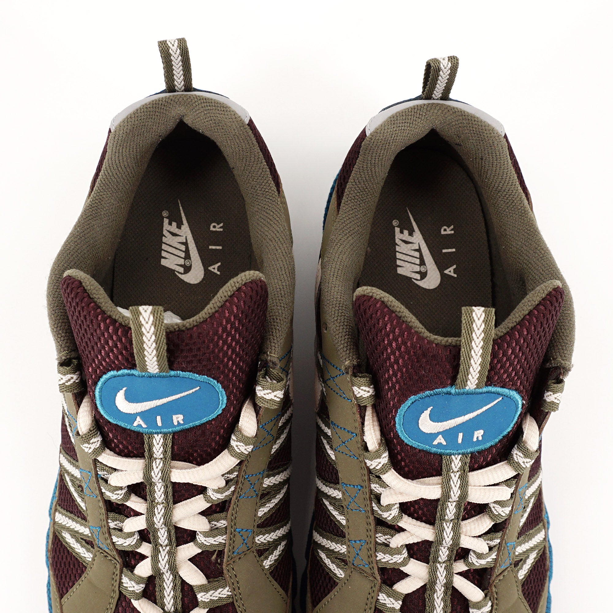 Nike Air Humara'17 MEDIUM OLIVE 28cm